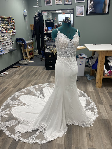 Luz Alterations & Repairs