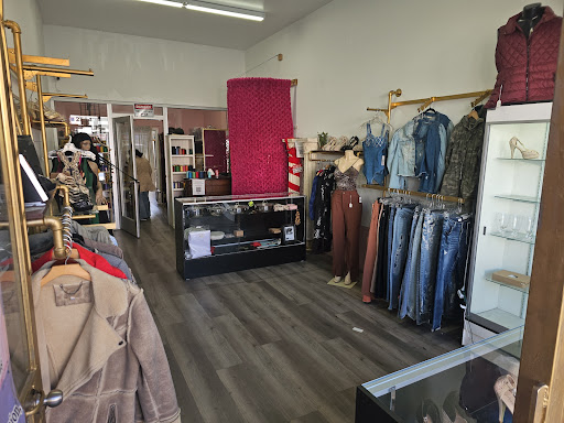 Alteraciones de ropa, Victoria