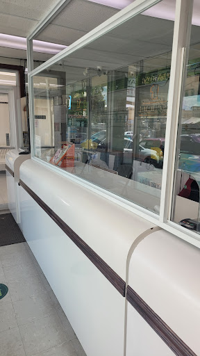 Frank's Laundry & Sastreria