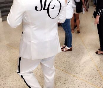 John the Fashion Tailor: Sastre de Moda Experto y Elegante