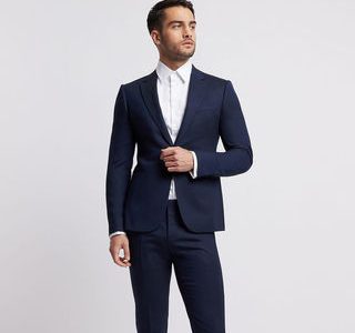 Corona Mens Suit Outlet: Trajes de Hombre Baratos y Elegantes