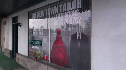 El Sastre de la Nueva Ciudad: Moda Personalizada y Elegante