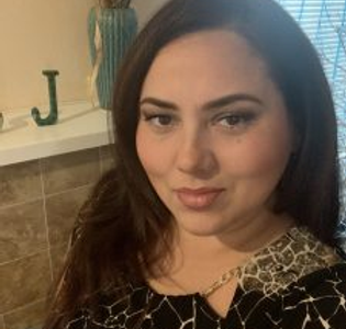 Karla Ortega Fashion Studio: Diseños Exclusivos de Moda y Estilo Único