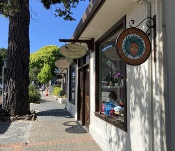 Alteraciones Expertas por Tuyen: Costura Profesional y Perfecta