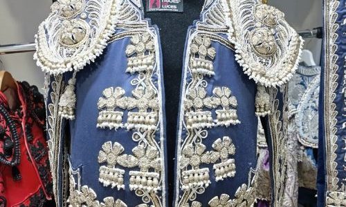 Sastrería De La Cruz de los Santos: Trajes a Medida de Lujo